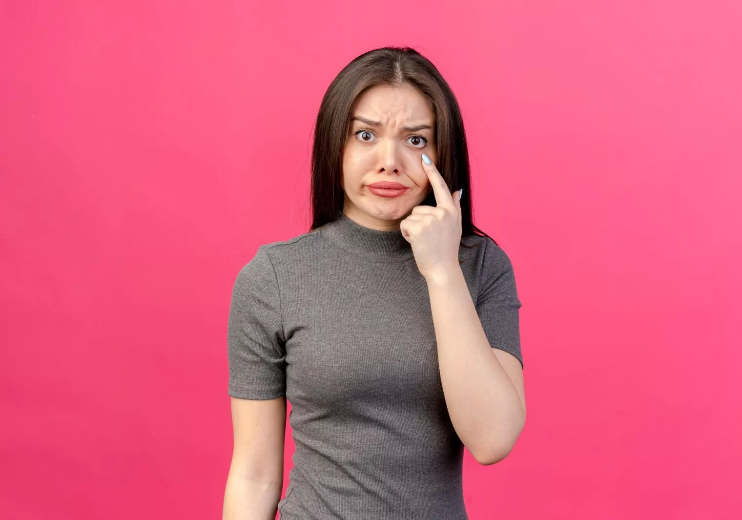 Bahaya Menggunakan Contact Lens Terlalu Lama