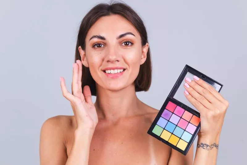 Apa Saja Kegunaan Masing-masing Warna Color Corrector?