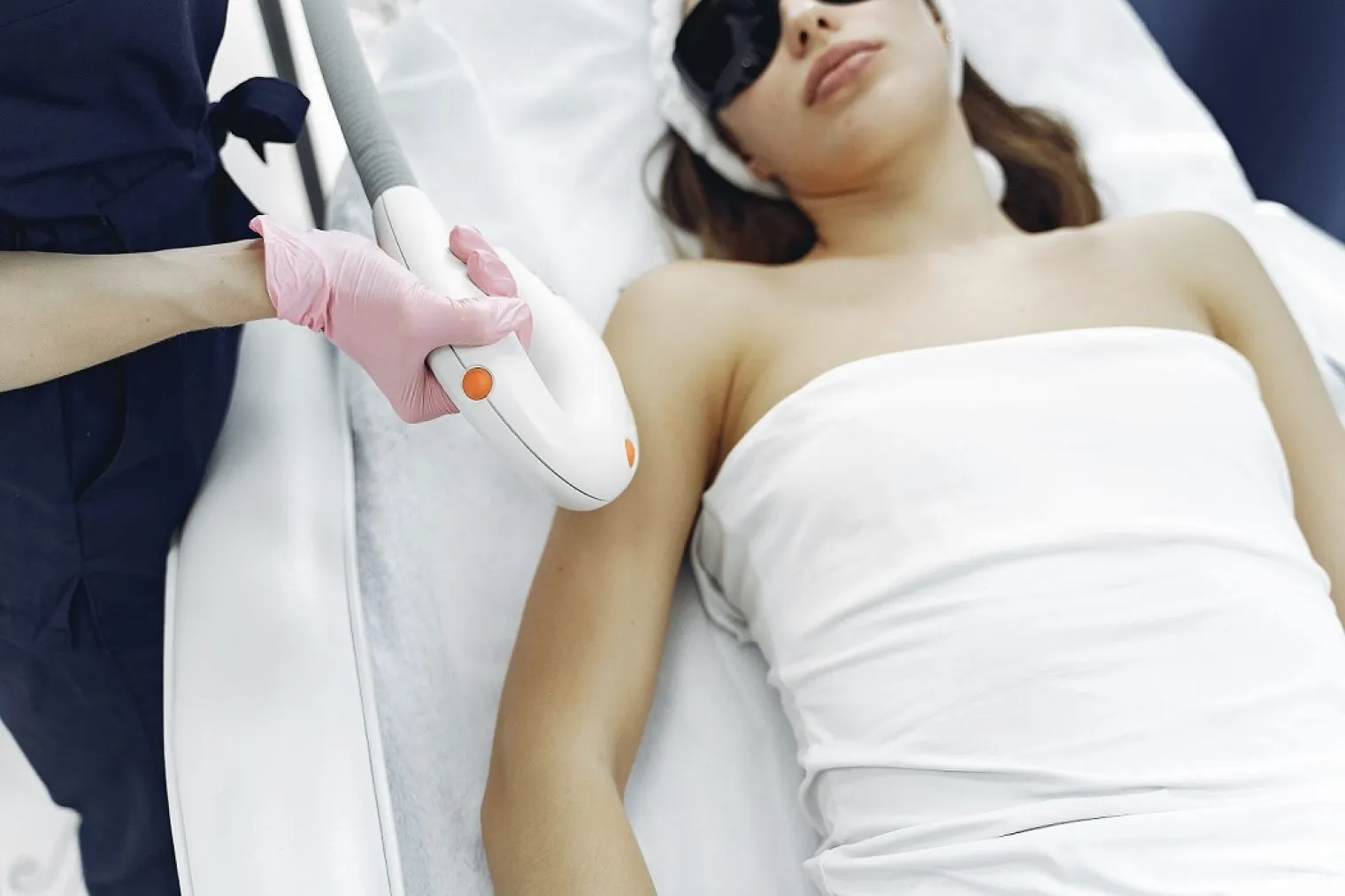 Pertimbangan Sebelum Melakukan Laser Hair Removal