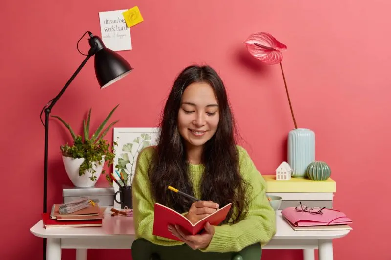 Tips Belajar Sambil Menulis Ulang: Meningkatkan Pemahaman dan Retensi Materi