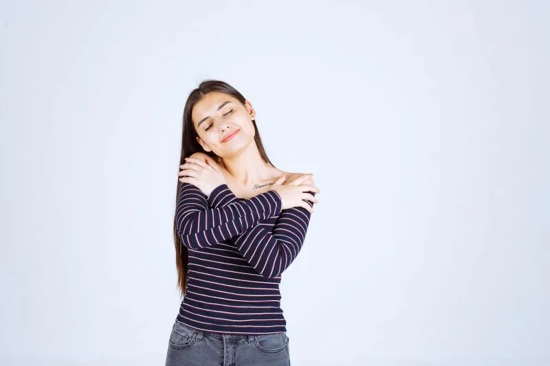 Butterfly Hug: Teknik Sederhana untuk Mengatasi Kecemasan