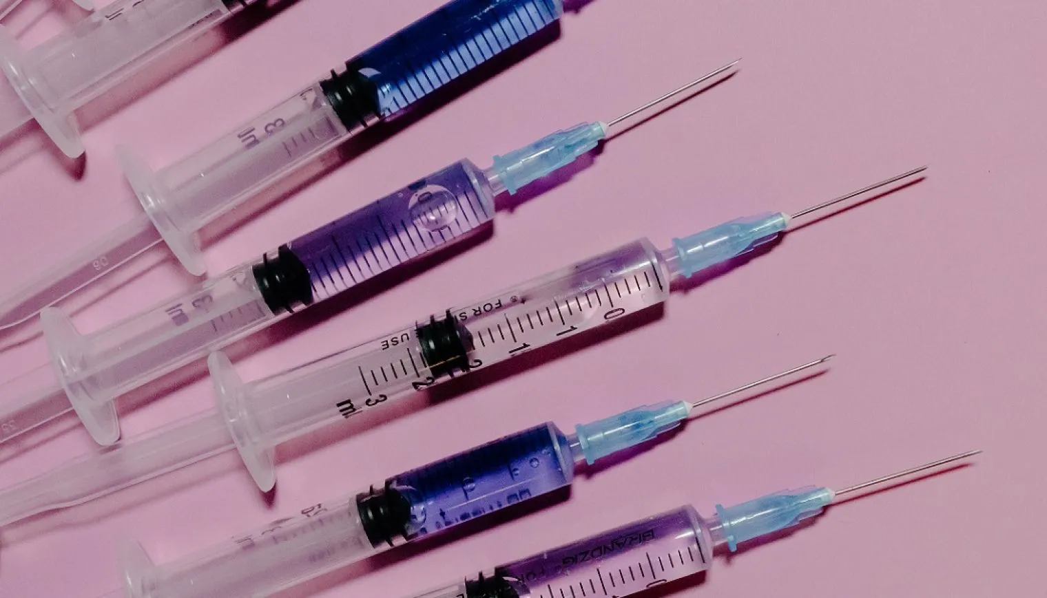 Cara Penularan HIV, Mulai dari Paling Umum Hingga Jarang