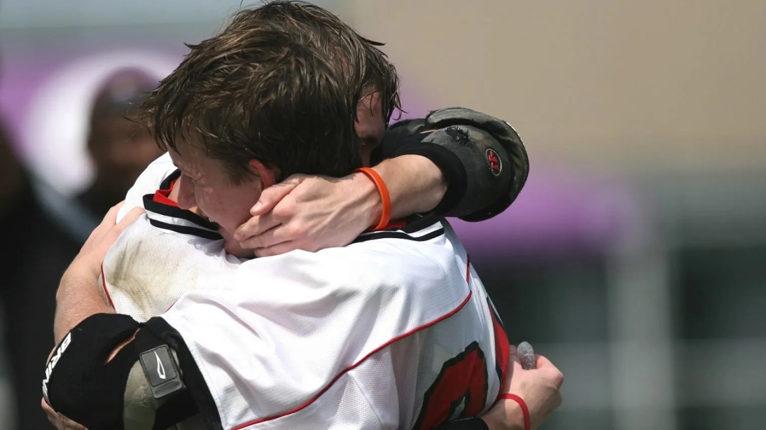 7 Keajaiban Sebuah Pelukan