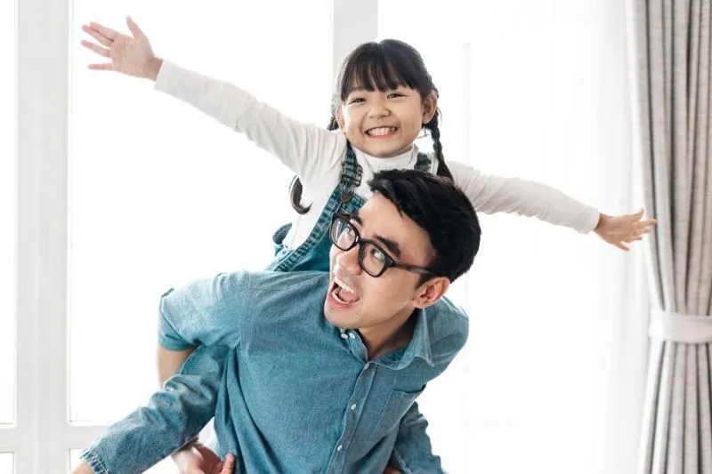 Pentingnya Peran Ayah dalam Ikut Serta Mengasuh Anak