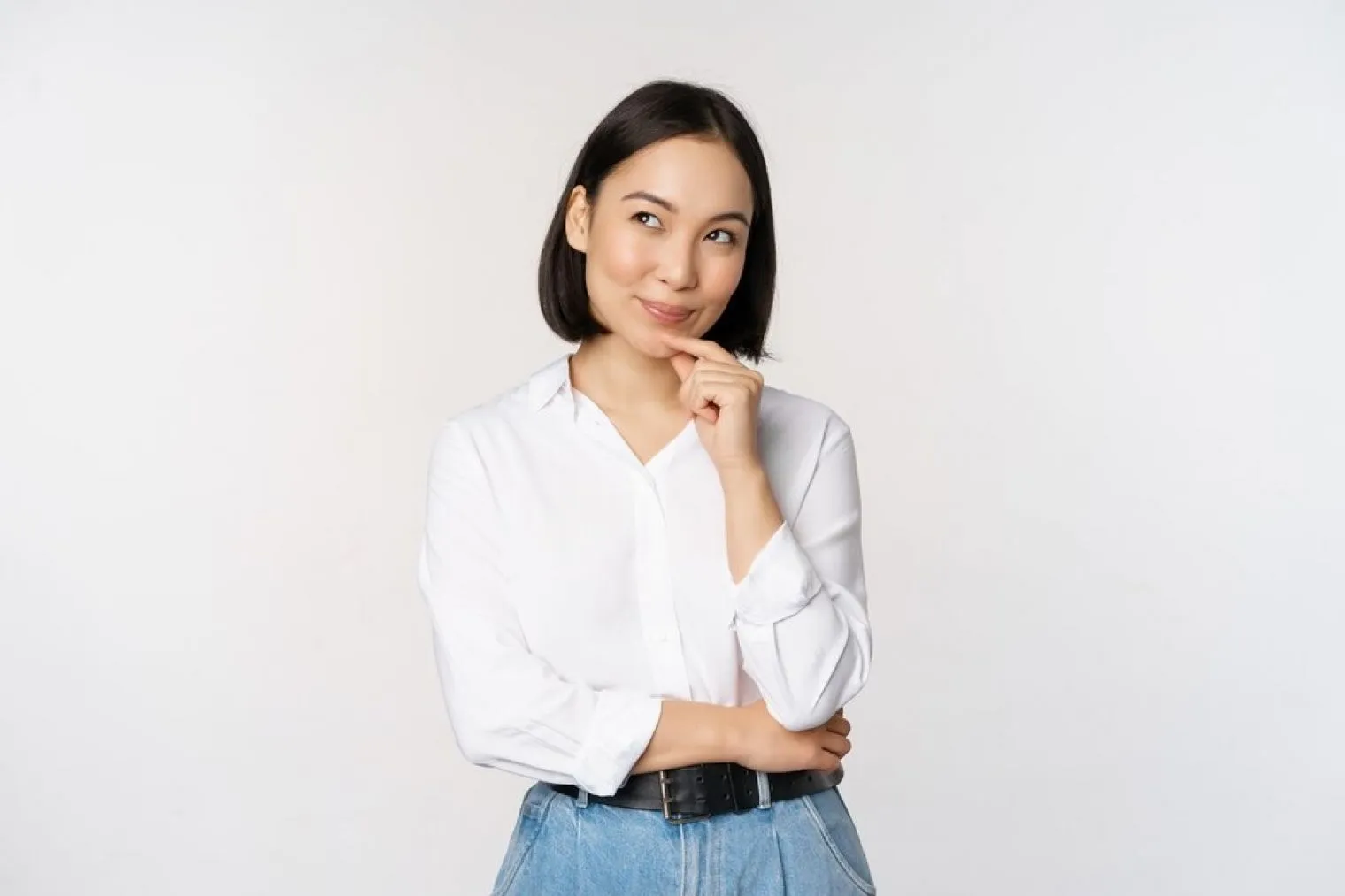 Rekomendasi Mix and Match Kemeja Putih