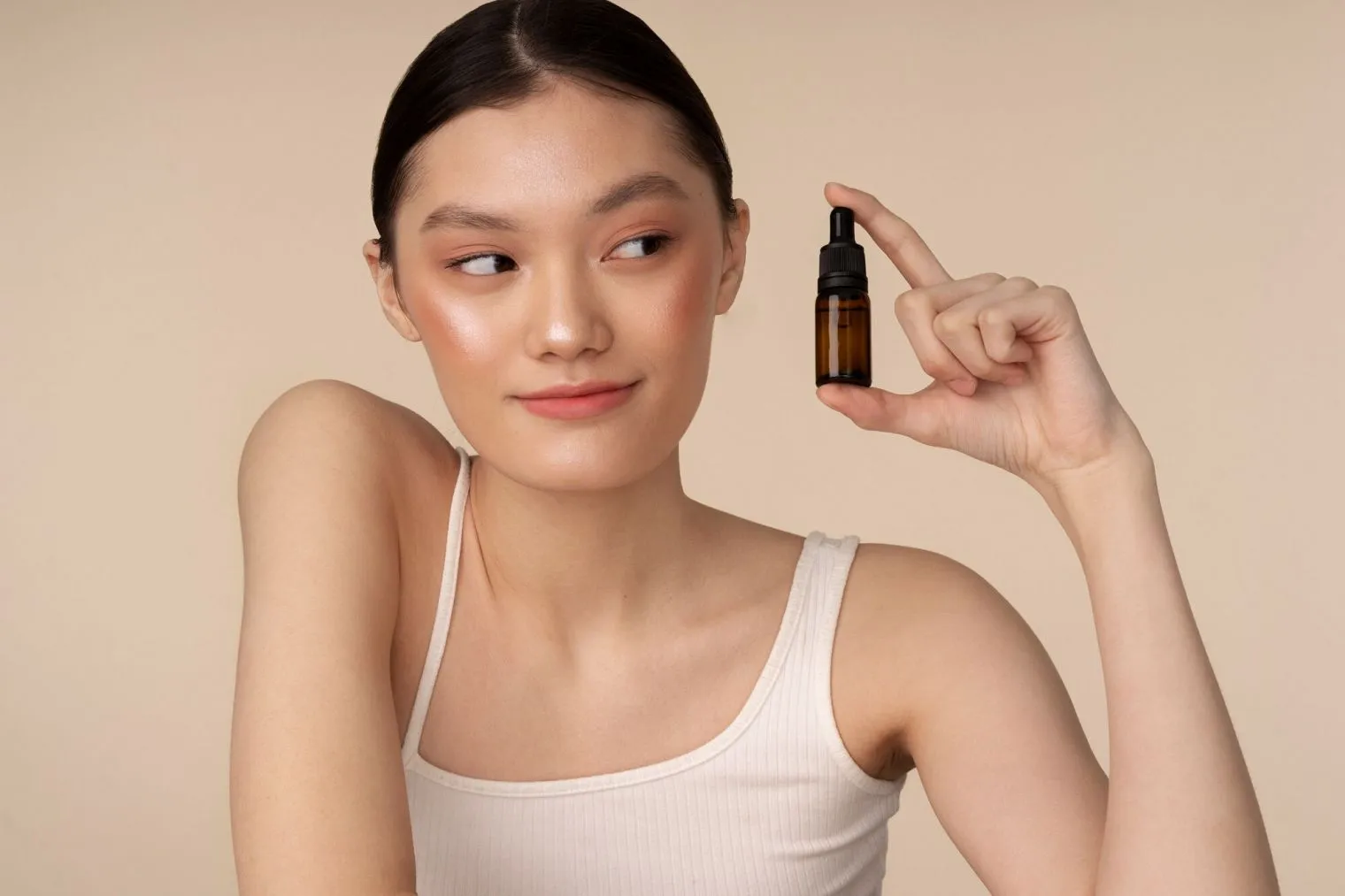 Mengenal Kandungan Bakuchiol dalam Skincare: Alternatif Alami untuk Retinol
