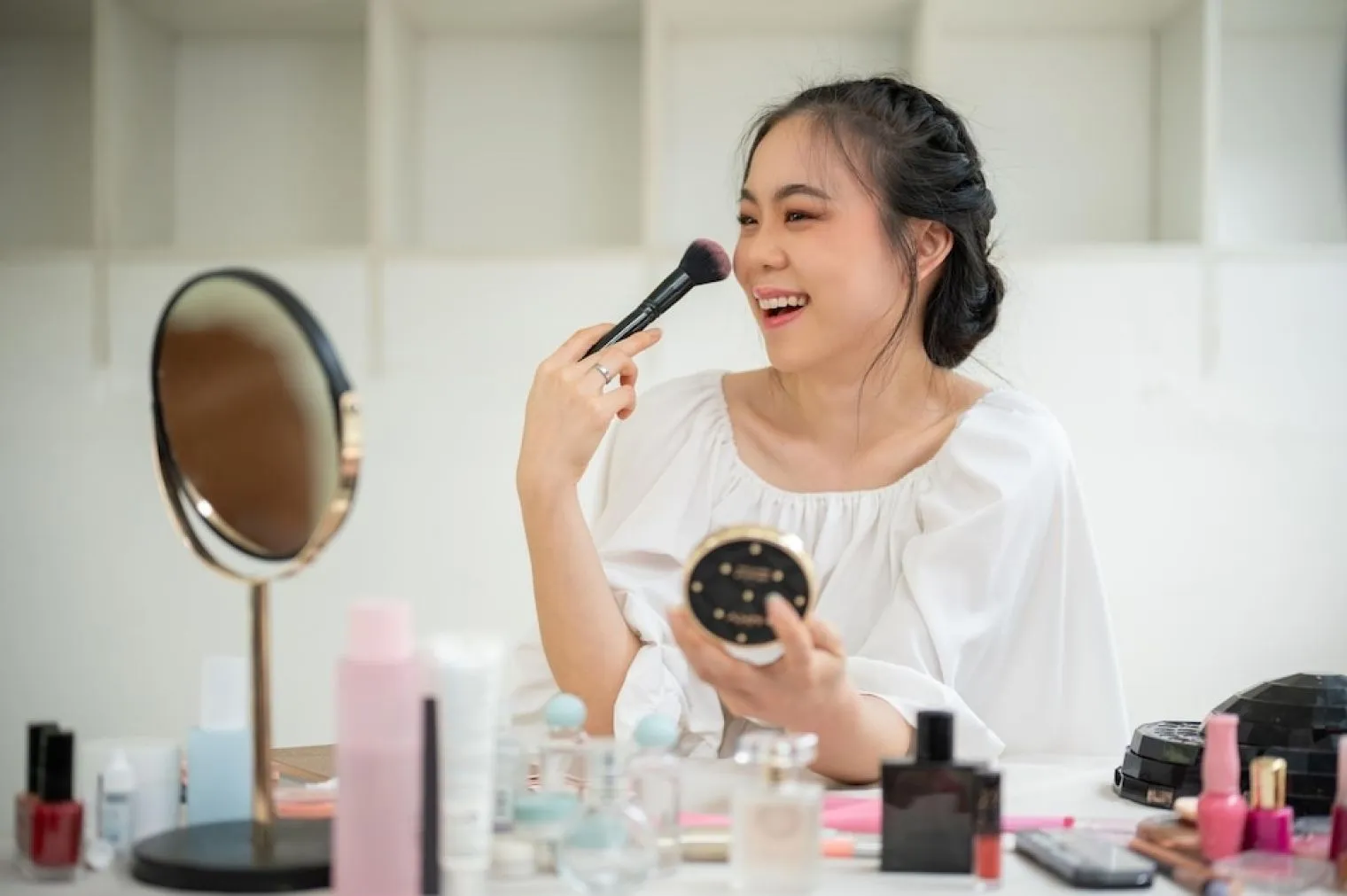 Manfaat Positif dari Penggunaan Makeup