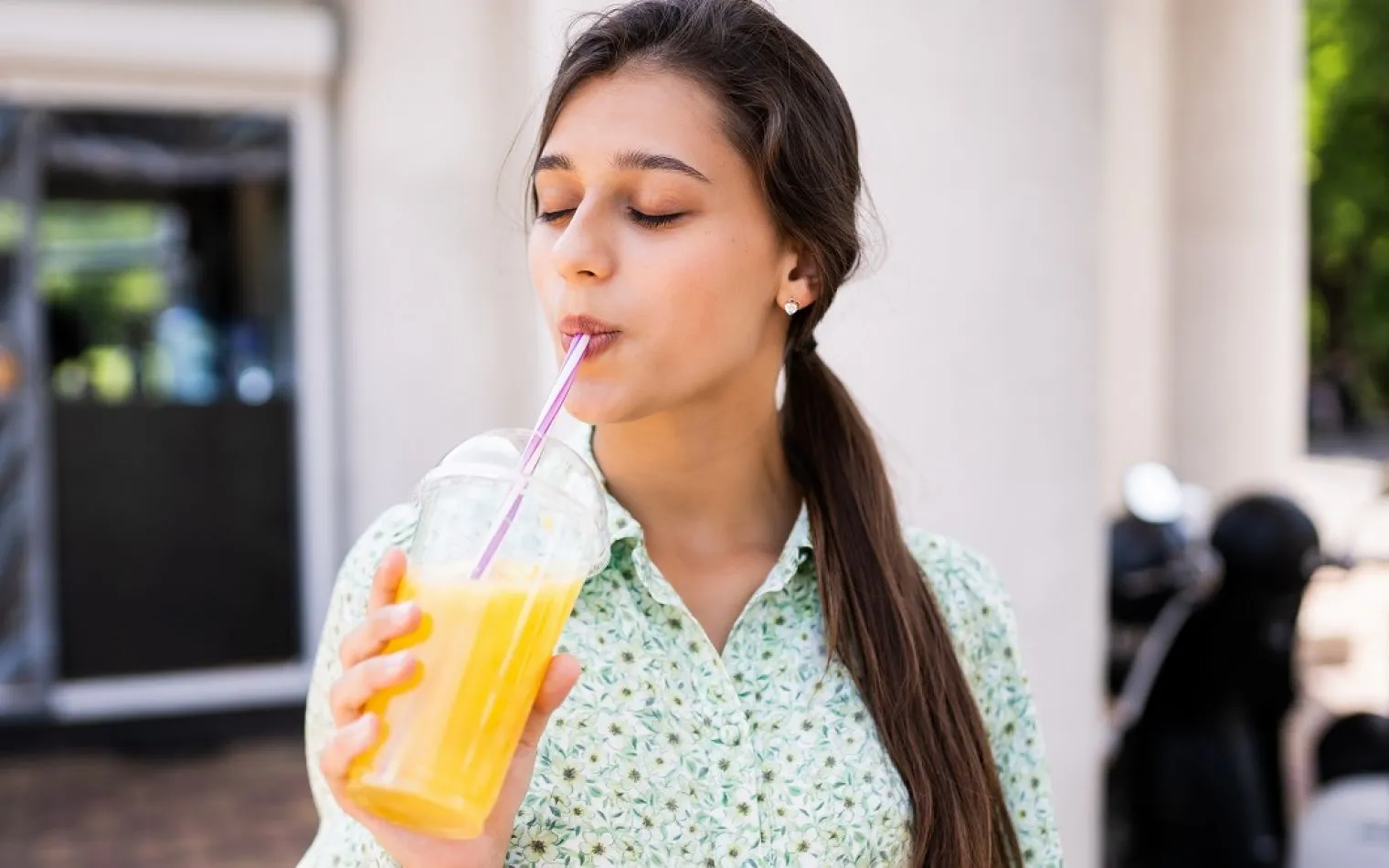 8 Makanan dan Minuman yang Ternyata Mengandung Banyak Gula