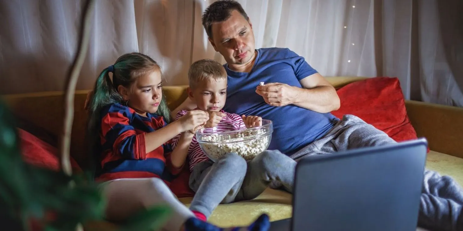 Rekomendasi Film Keluarga yang Bisa Ditonton Bersama Anak-anak