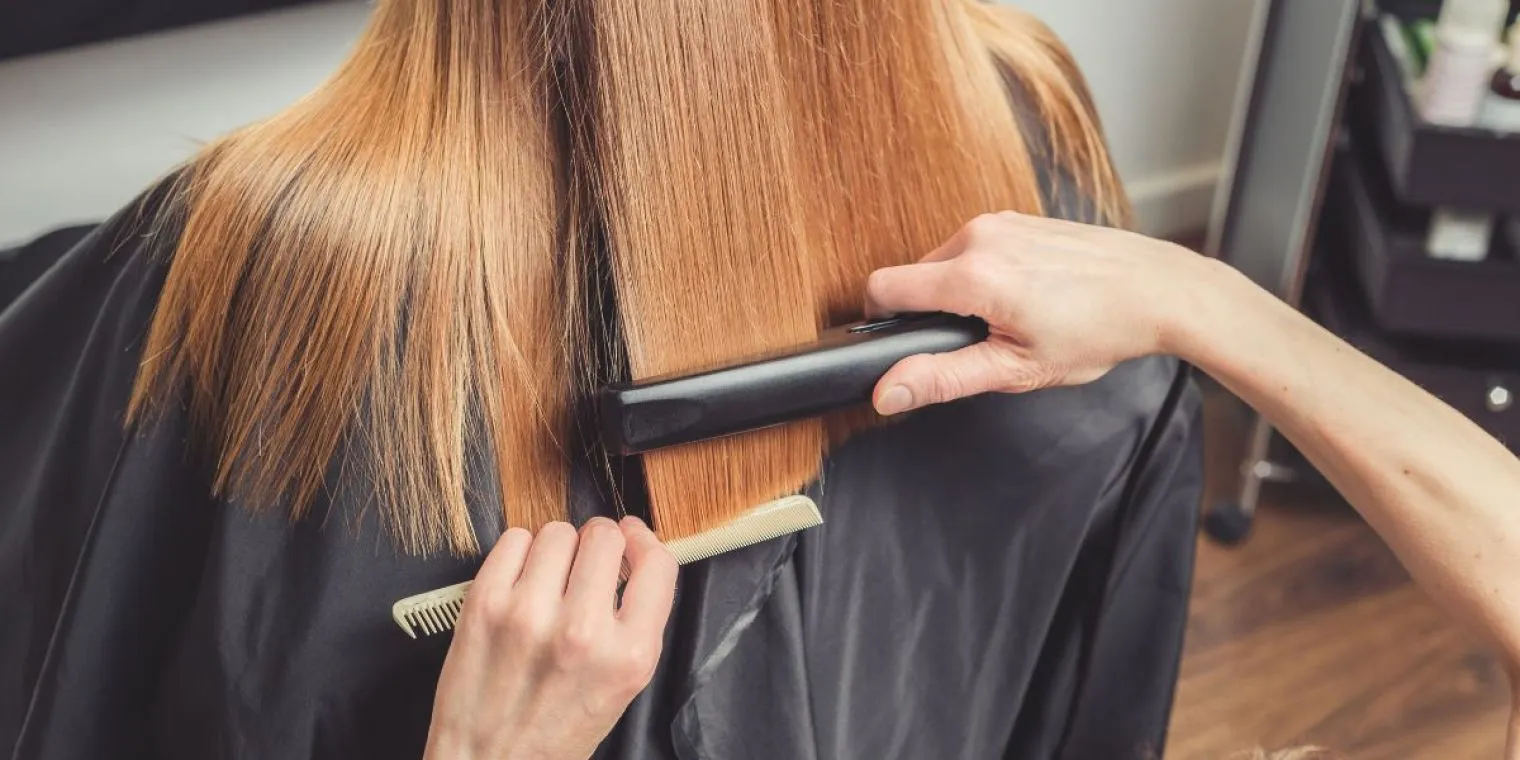 Pilihan Model Rambut Wanita agar Wajah Terlihat Lebih Tirus