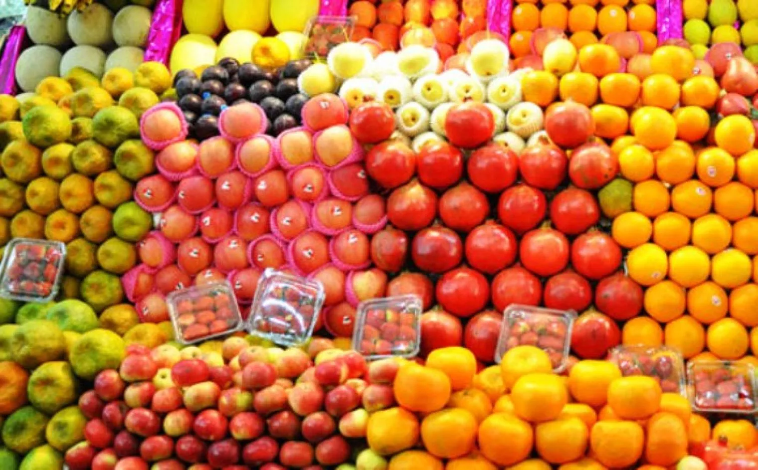 3 Buah Untuk Snacking yang Dapat Membantu Menurunkan Berat Badan