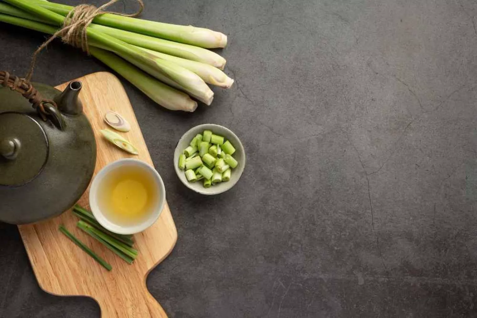 5 Tanaman Herbal yang Bisa Menghilangkan Bau Badan